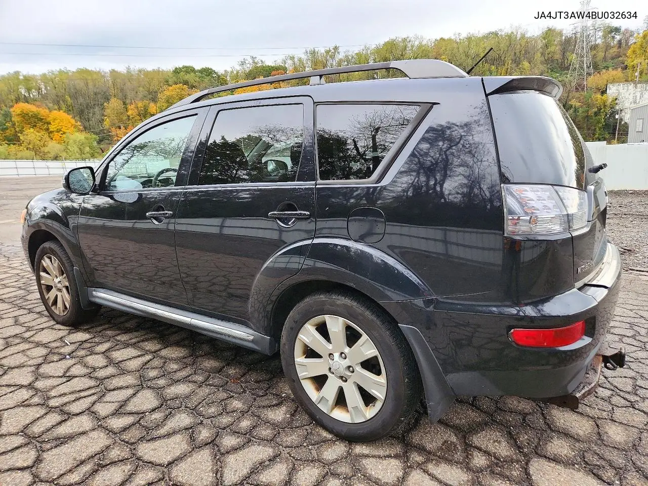 MITSUBISHI OUTLANDER 2011, VIN JA4JT3AW4BU032634