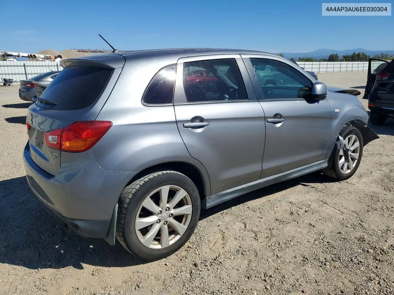 2014 MITSUBISHI OUTLANDER VIN 4A4AP3AU6EE030304 — фото 3