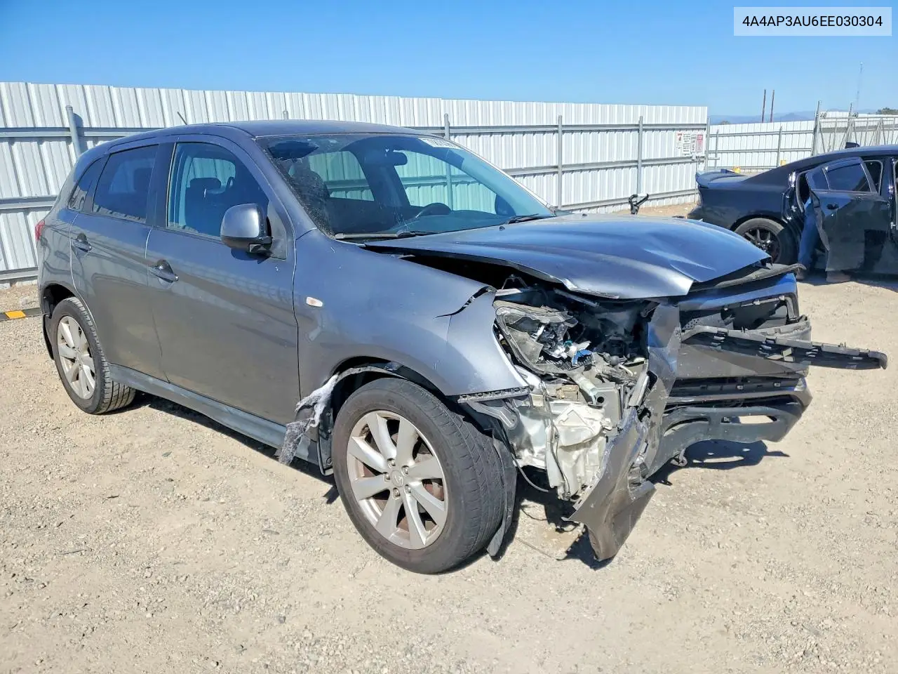 2014 MITSUBISHI OUTLANDER VIN 4A4AP3AU6EE030304 — фото 4