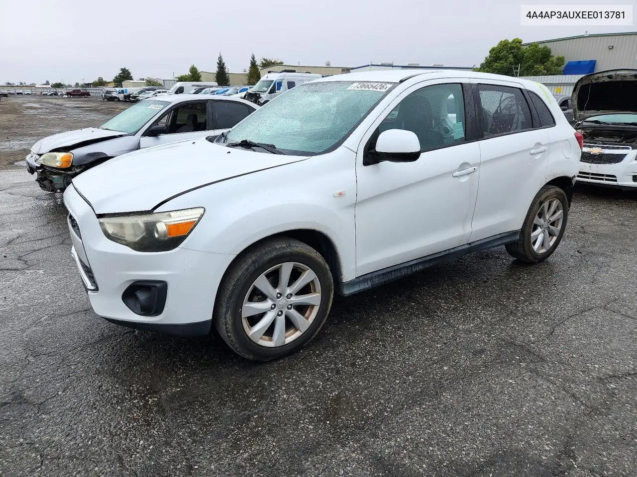 MITSUBISHI OUTLANDER 2014, VIN 4A4AP3AUXEE013781