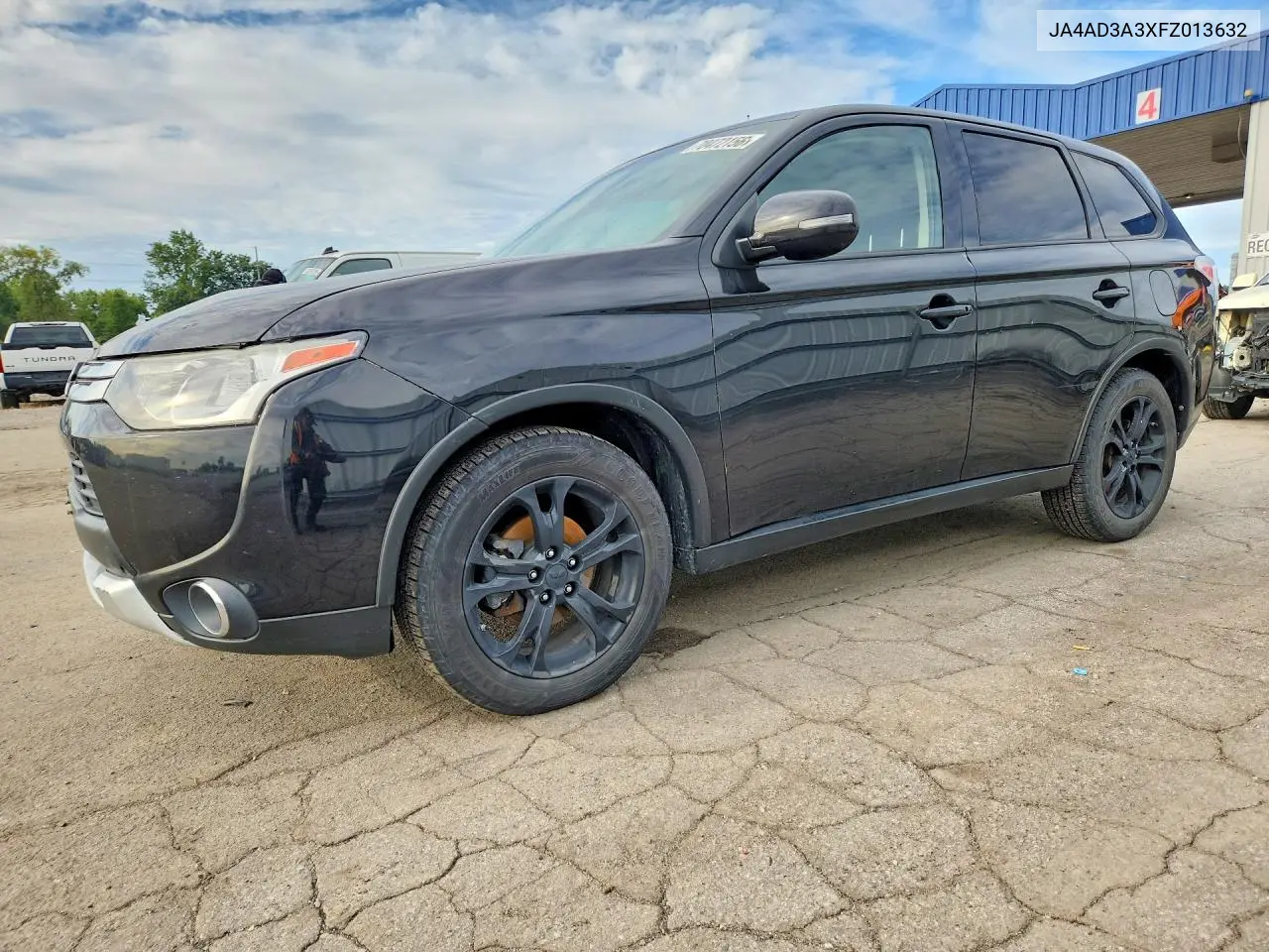 MITSUBISHI OUTLANDER 2015, VIN JA4AD3A3XFZ013632