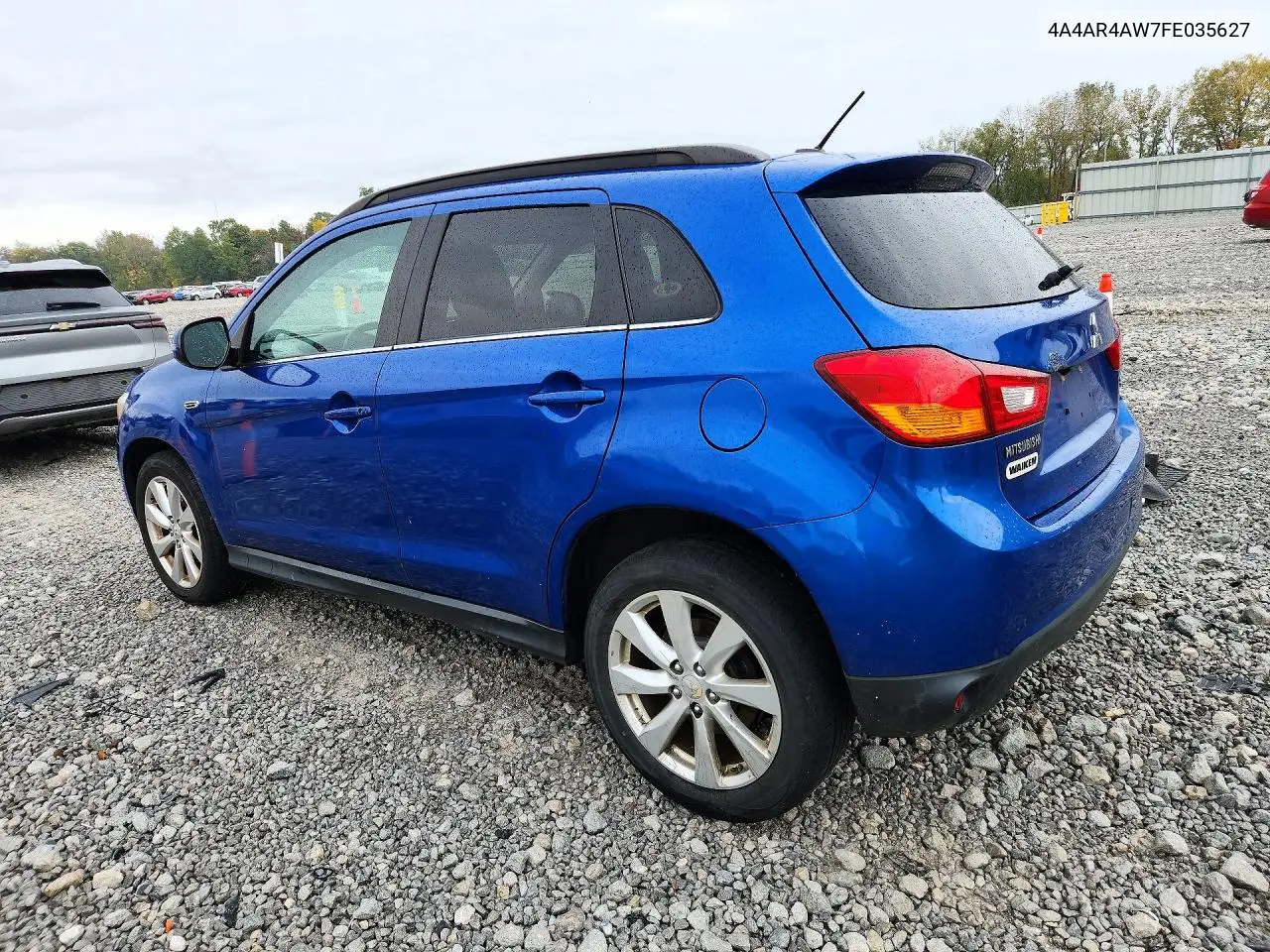 2015 MITSUBISHI OUTLANDER VIN 4A4AR4AW7FE035627 — фото 2