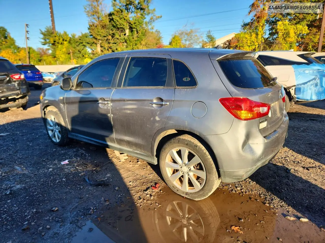 2015 MITSUBISHI OUTLANDER VIN 4A4AP3AW0FE058554 — фото 2
