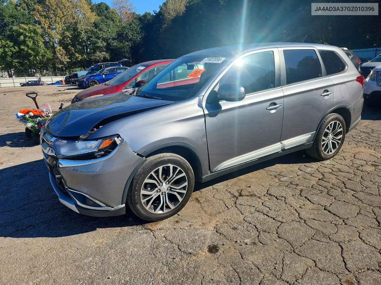MITSUBISHI OUTLANDER 2016, VIN JA4AD3A37GZ010396