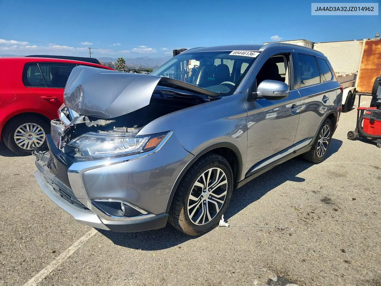 MITSUBISHI OUTLANDER 2018, VIN JA4AD3A32JZ014962