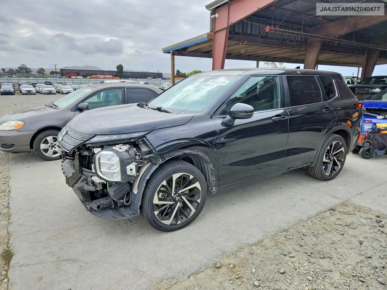 MITSUBISHI OUTLANDER 2022, VIN JA4J3TA89NZ040477