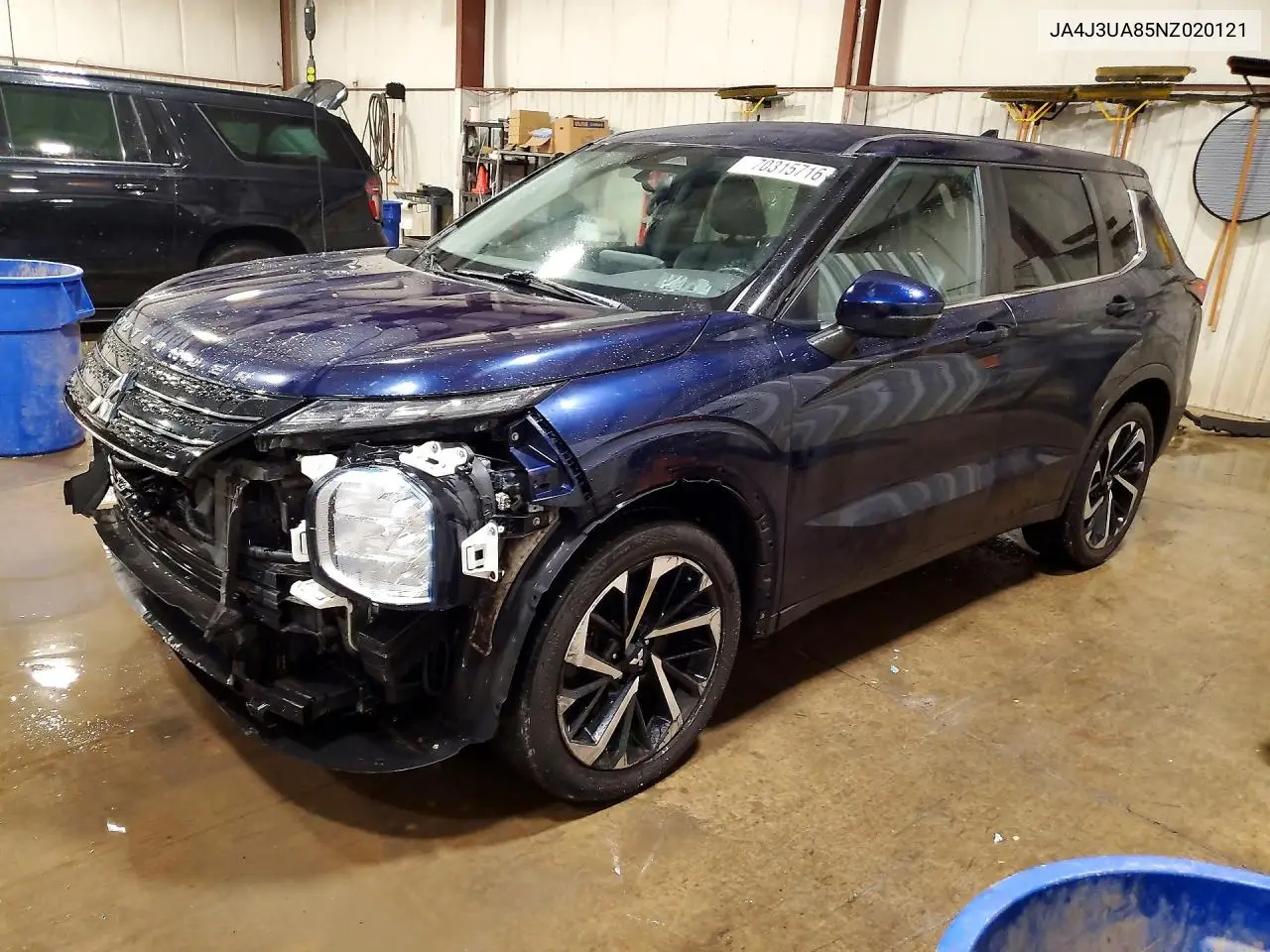 MITSUBISHI OUTLANDER 2022, VIN JA4J3UA85NZ020121