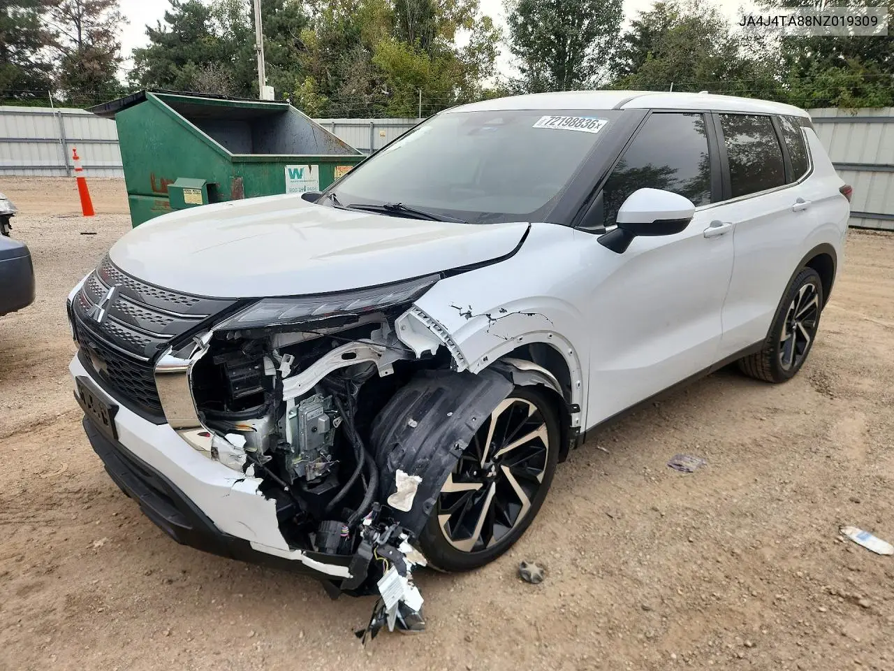 MITSUBISHI OUTLANDER 2022, VIN JA4J4TA88NZ019309