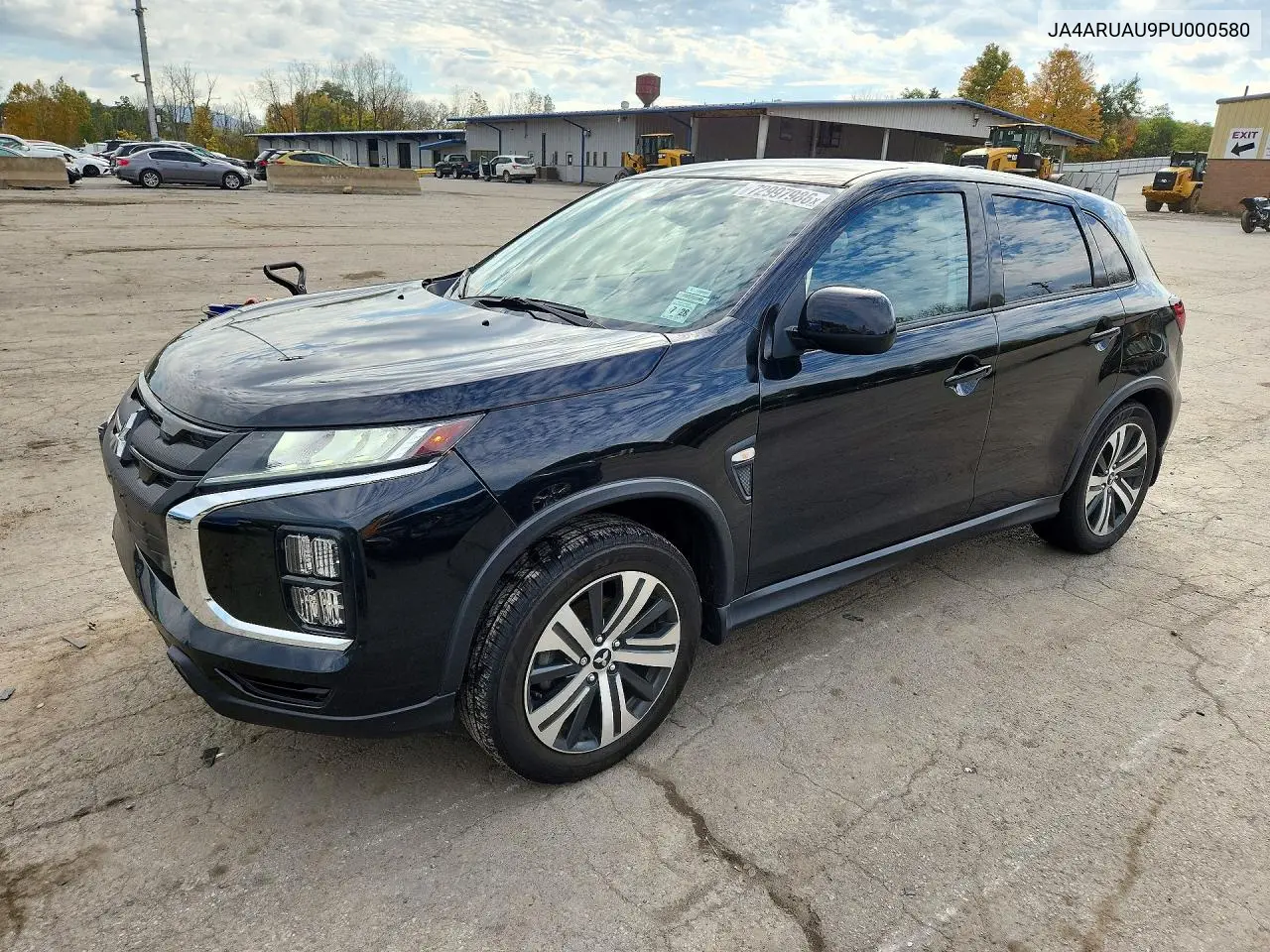 MITSUBISHI OUTLANDER 2023, VIN JA4ARUAU9PU000580