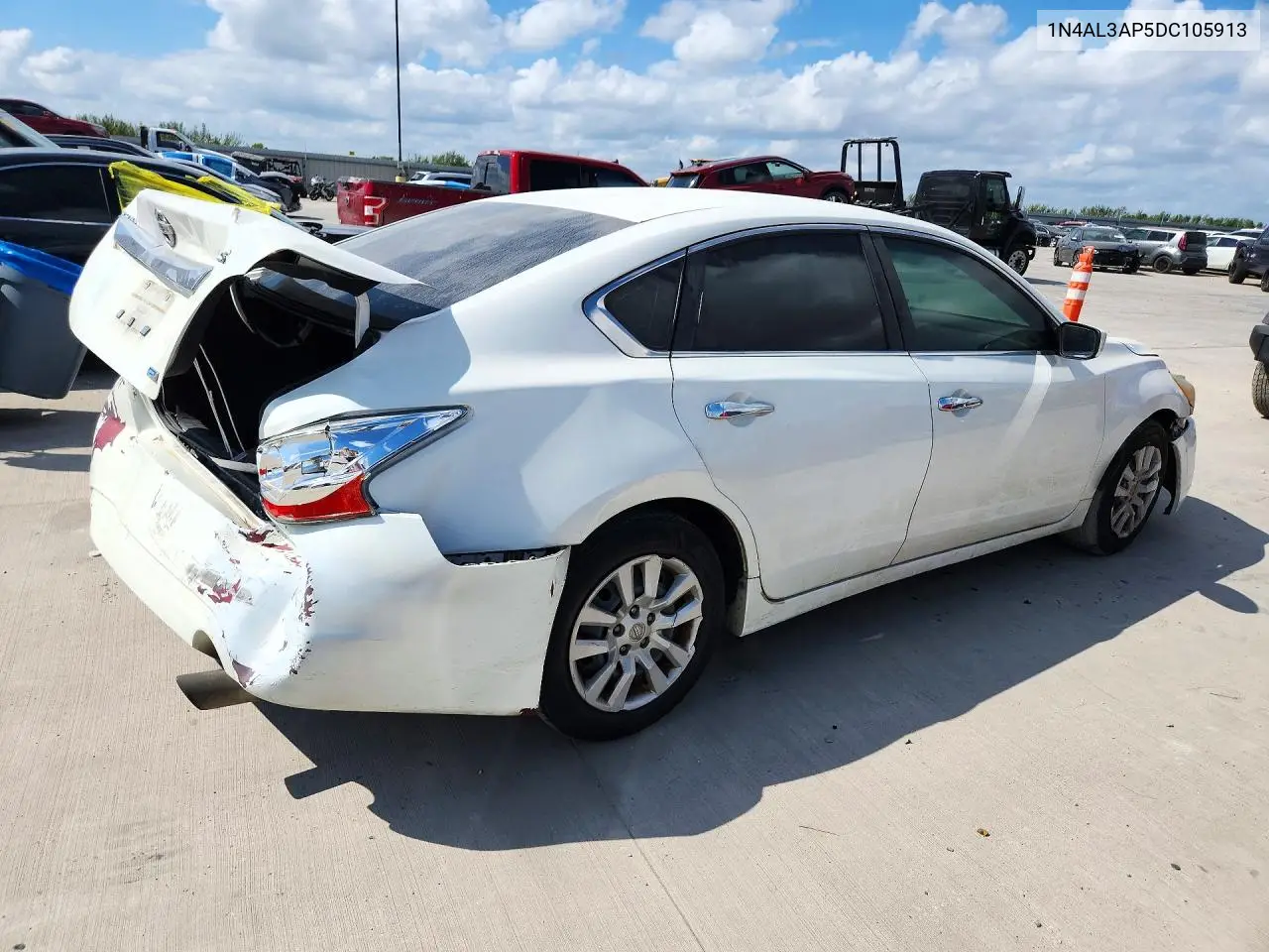 2013 NISSAN ALTIMA VIN 1N4AL3AP5DC105913 — фото 3