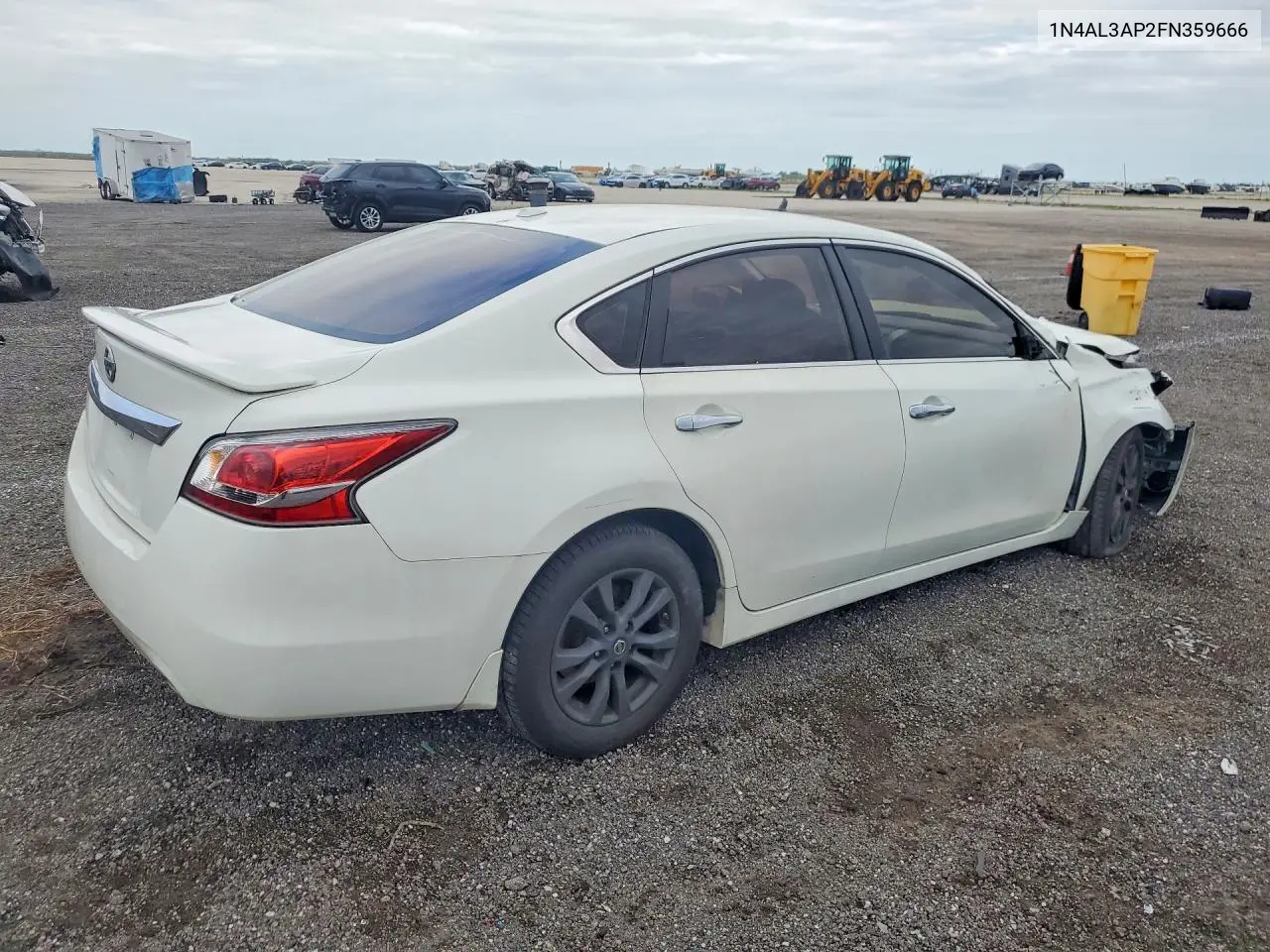 2015 NISSAN ALTIMA VIN 1N4AL3AP2FN359666 — фото 3