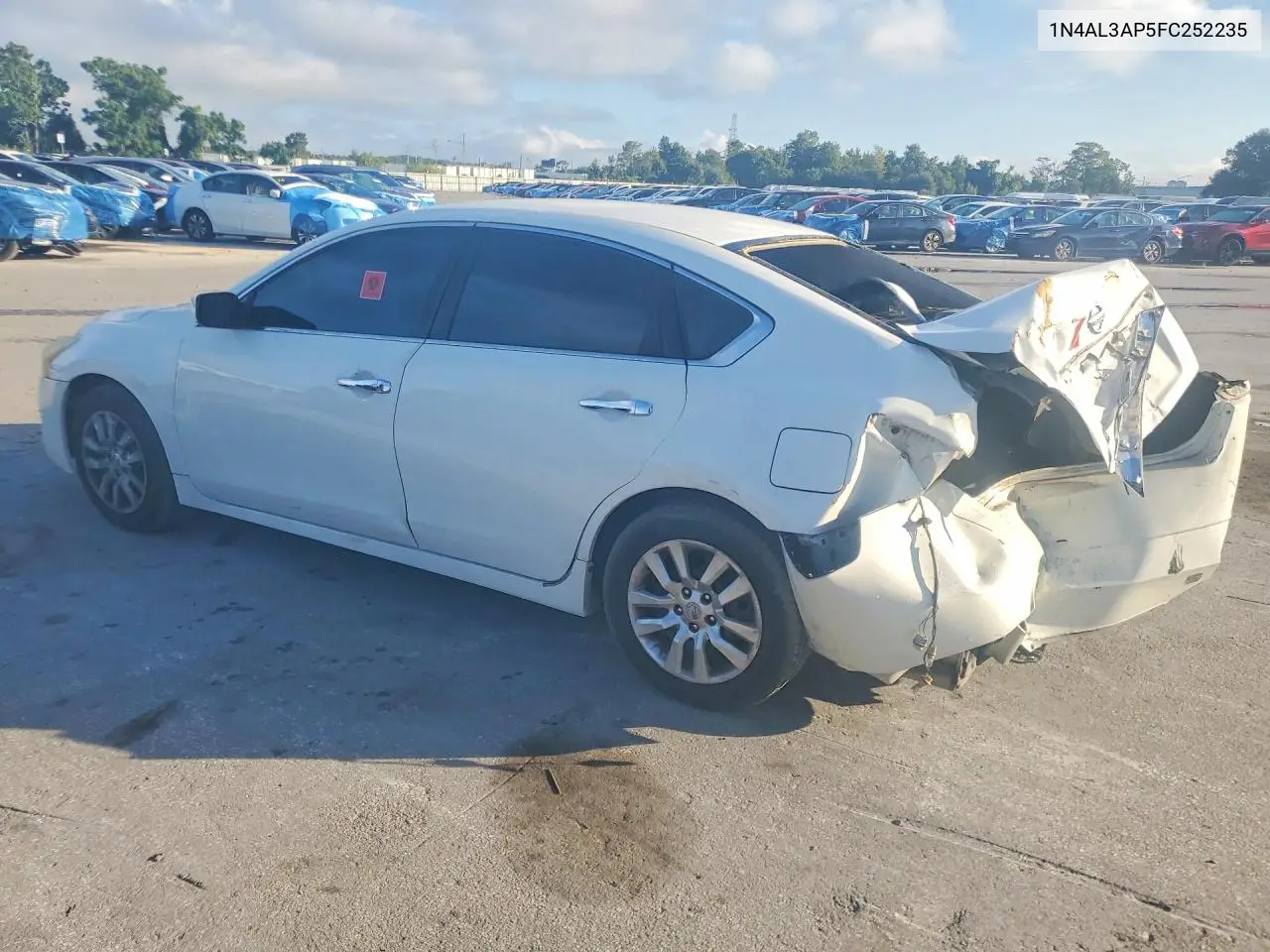 2015 NISSAN ALTIMA VIN 1N4AL3AP5FC252235 — фото 2