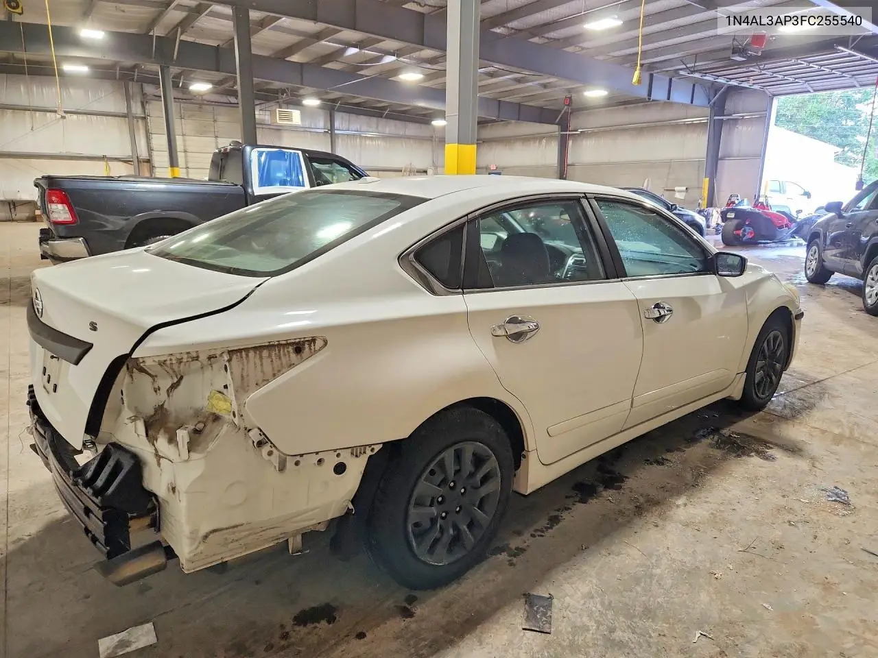 2015 NISSAN ALTIMA VIN 1N4AL3AP3FC255540 — фото 3