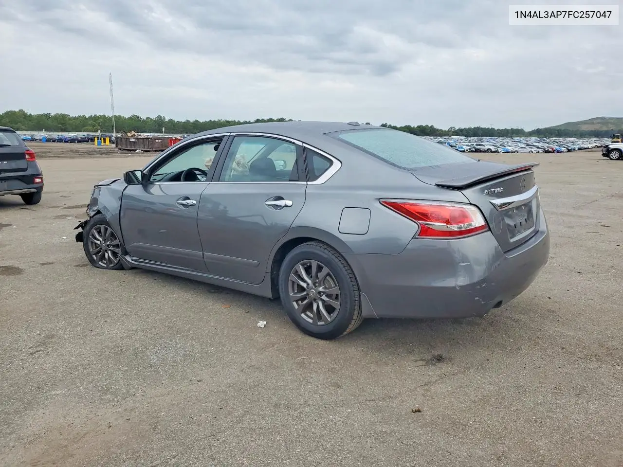 2015 NISSAN ALTIMA VIN 1N4AL3AP7FC257047 — фото 2