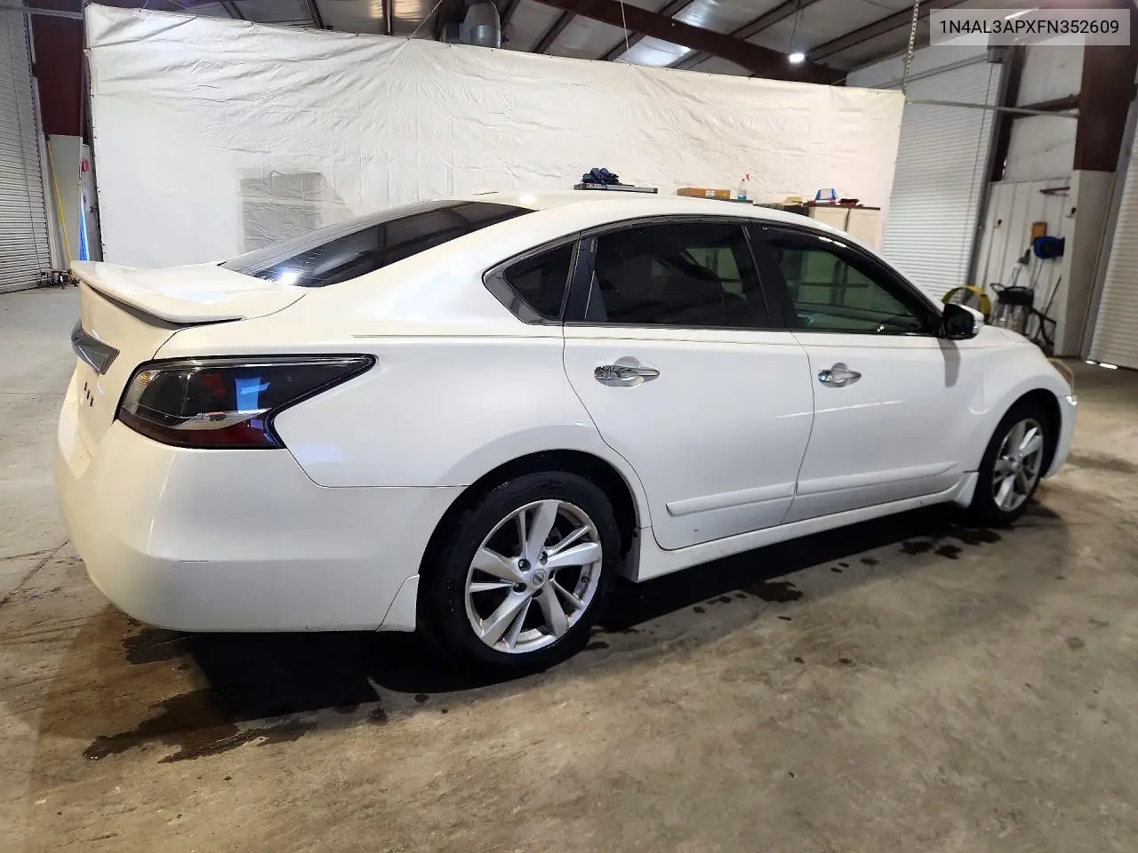 2015 NISSAN ALTIMA VIN 1N4AL3APXFN352609 — фото 3