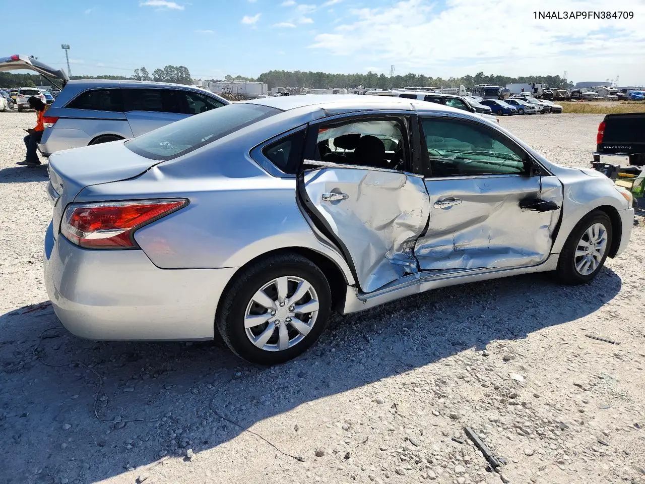 2015 NISSAN ALTIMA VIN 1N4AL3AP9FN384709 — фото 3