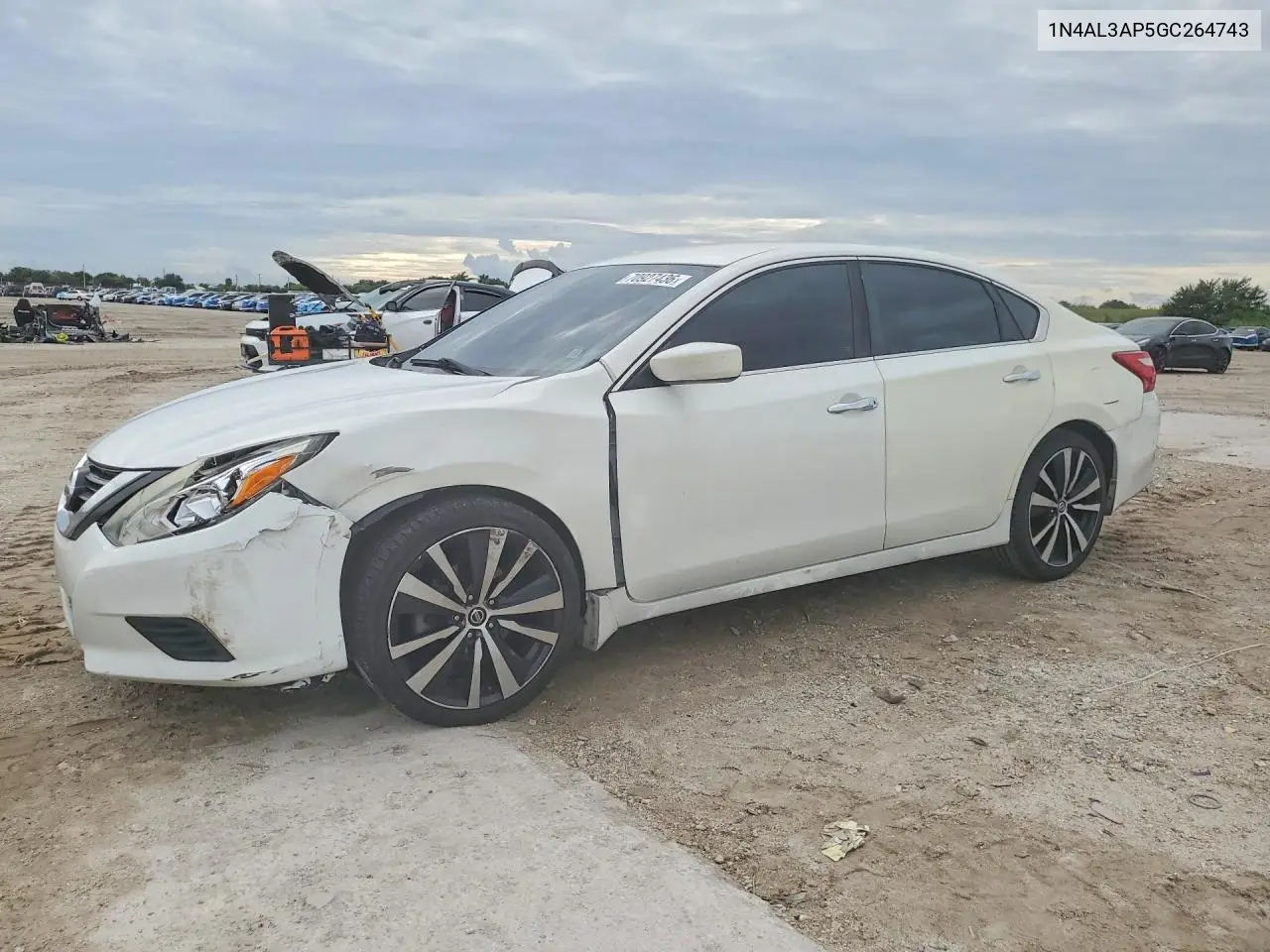 NISSAN ALTIMA 2016, VIN 1N4AL3AP5GC264743