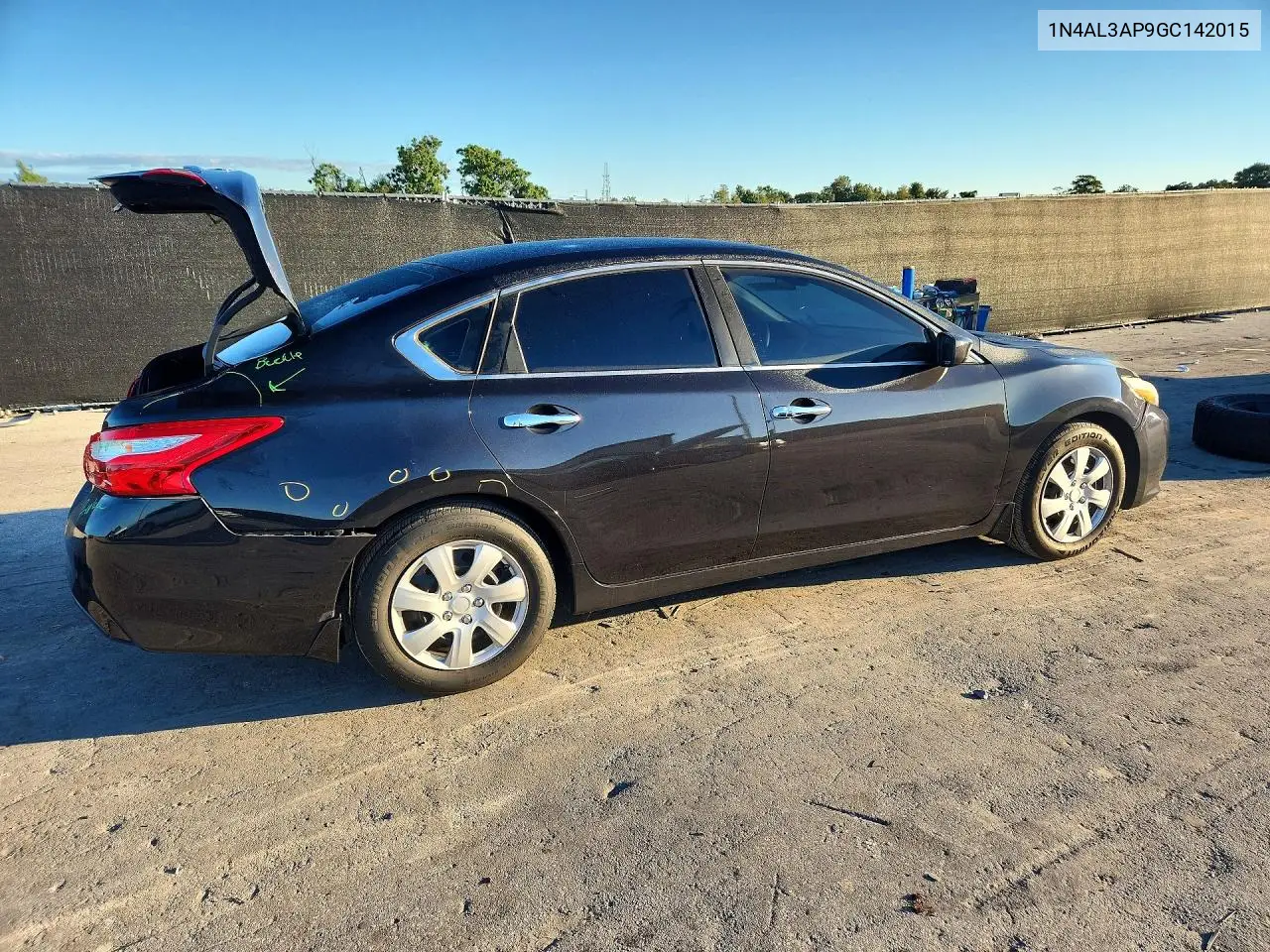 2016 NISSAN ALTIMA VIN 1N4AL3AP9GC142015 — фото 3