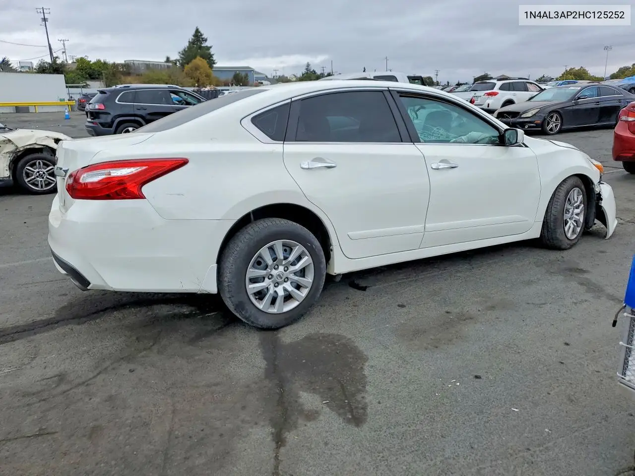 2017 NISSAN ALTIMA VIN 1N4AL3AP2HC125252 — фото 3