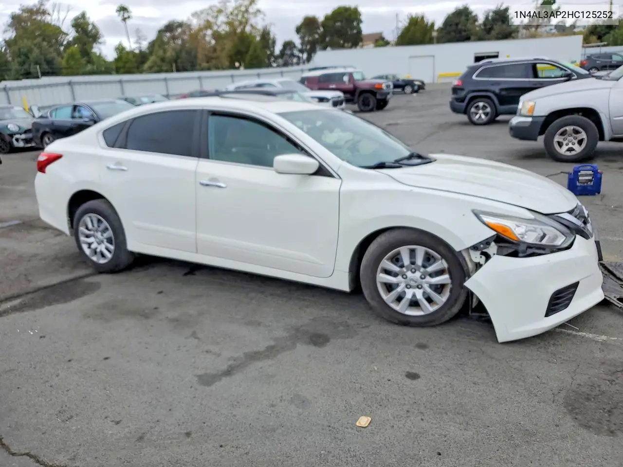 2017 NISSAN ALTIMA VIN 1N4AL3AP2HC125252 — фото 4