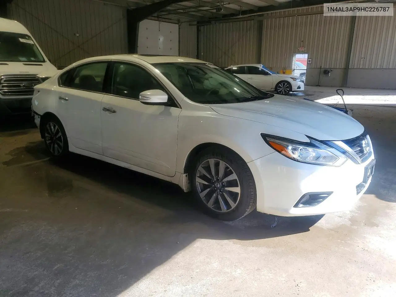 2017 NISSAN ALTIMA VIN 1N4AL3AP9HC226787 — фото 4