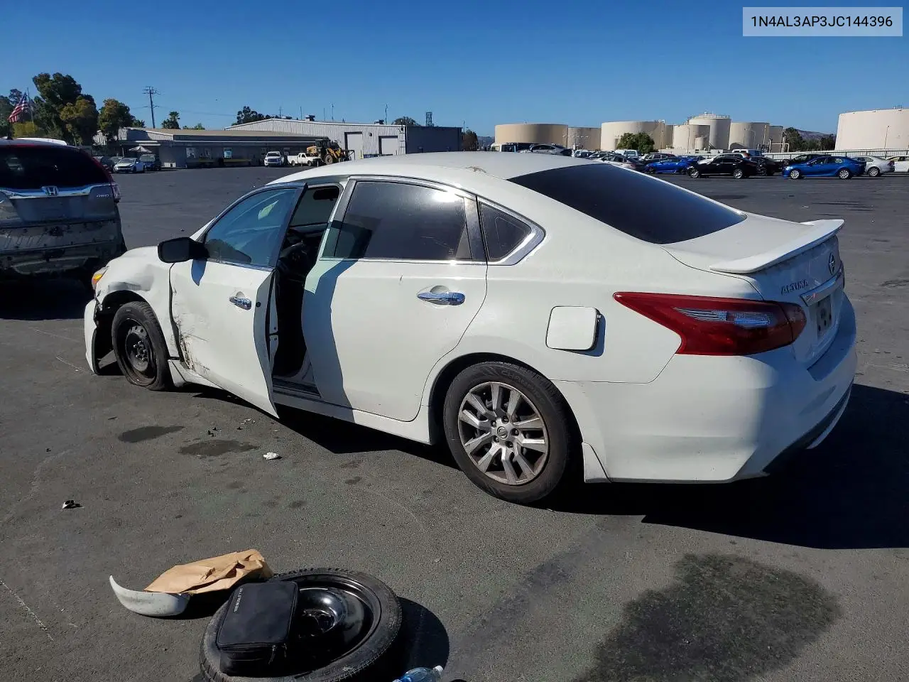 2018 NISSAN ALTIMA VIN 1N4AL3AP3JC144396 — фото 2