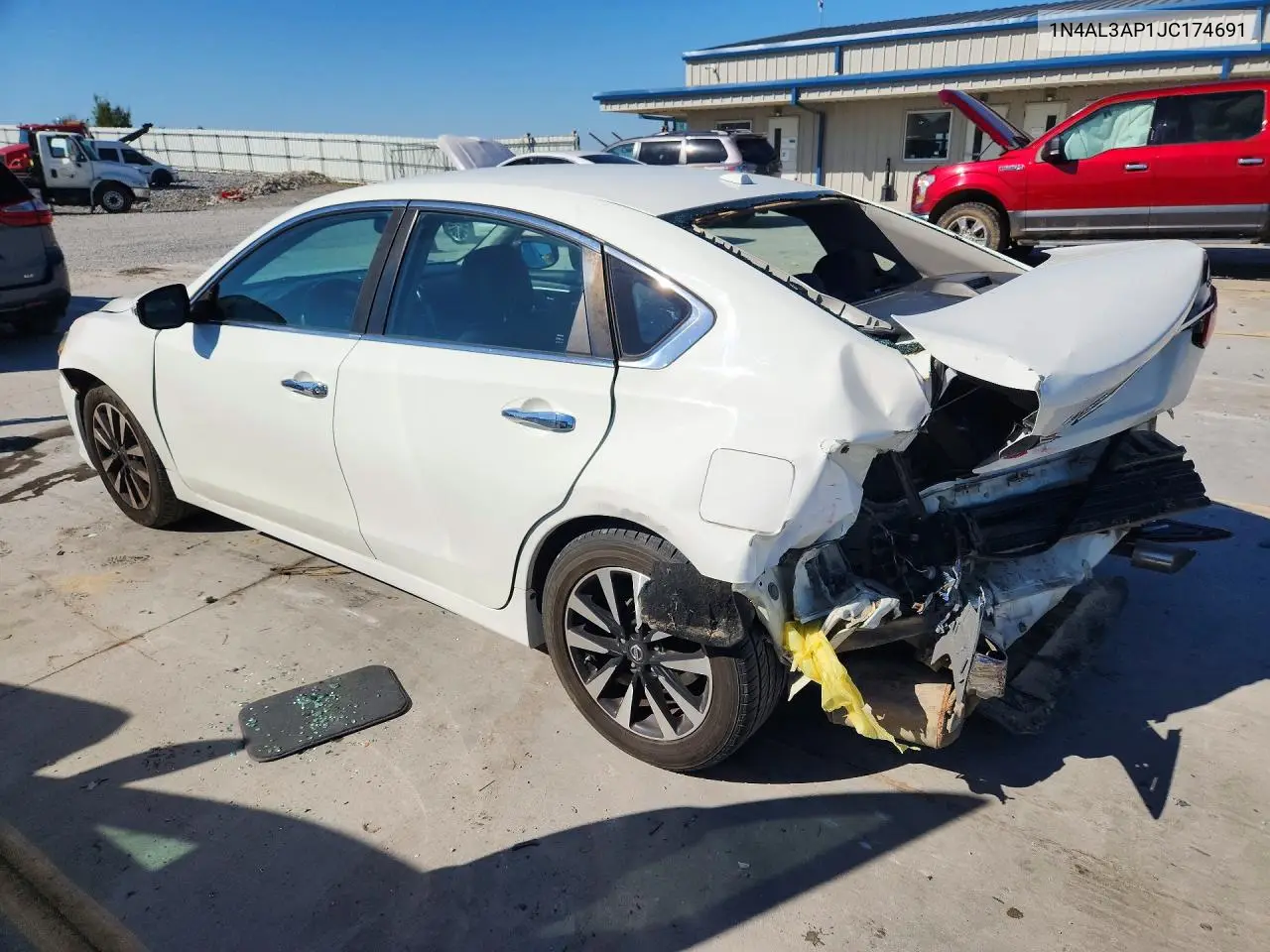 2018 NISSAN ALTIMA VIN 1N4AL3AP1JC174691 — фото 2