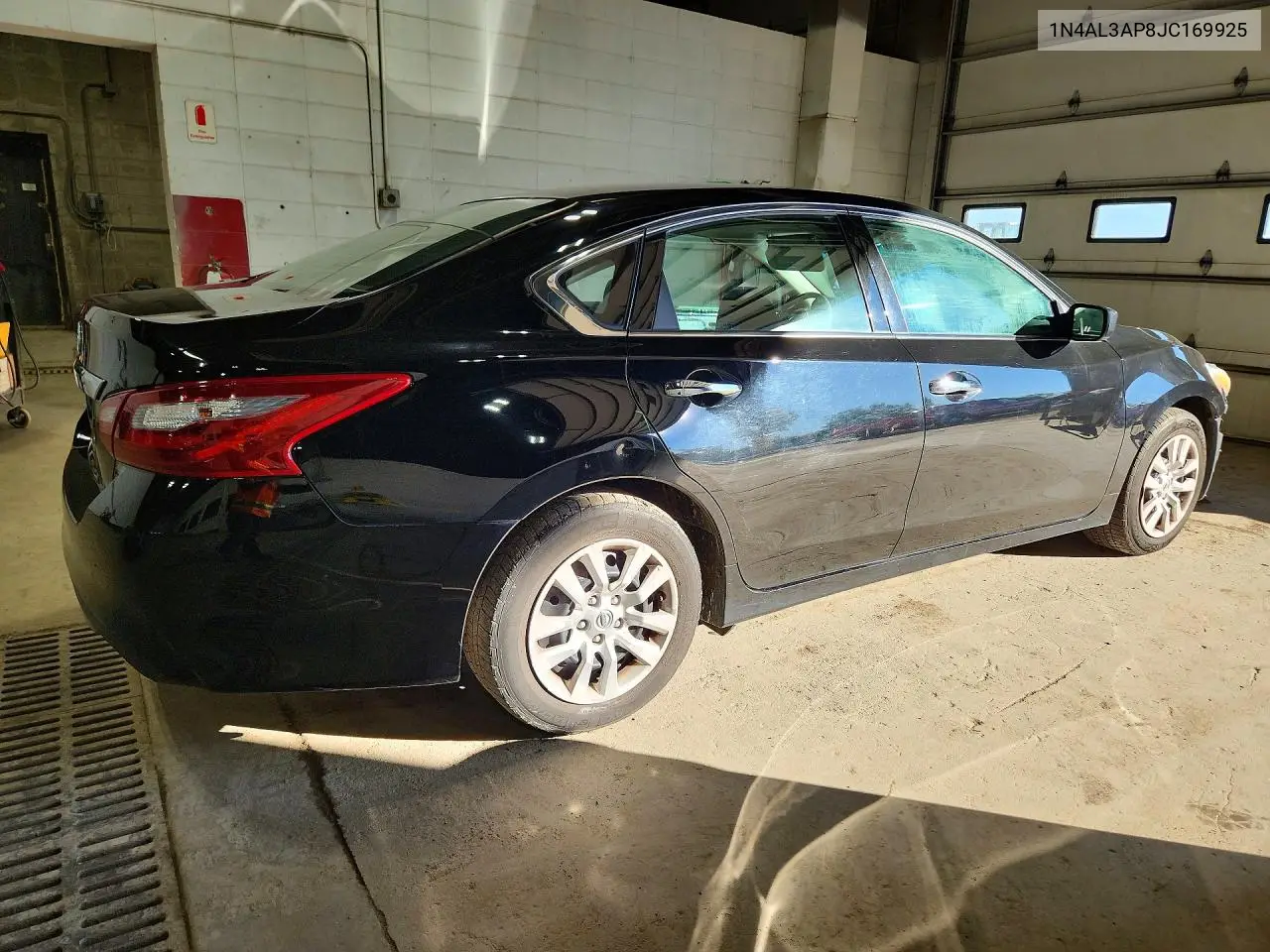 2018 NISSAN ALTIMA VIN 1N4AL3AP8JC169925 — фото 3