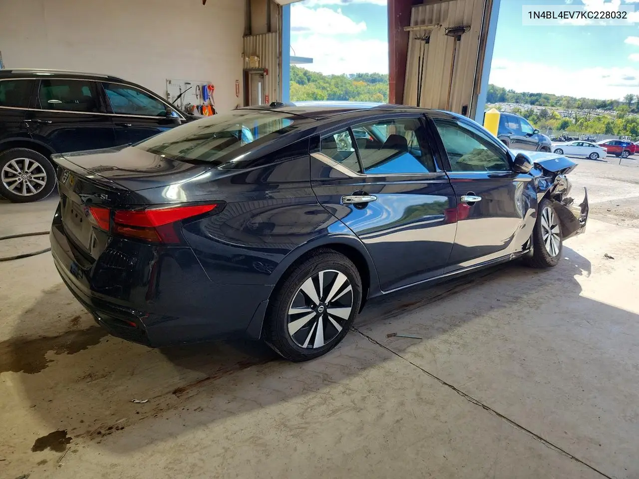 2019 NISSAN ALTIMA VIN 1N4BL4EV7KC228032 — фото 3