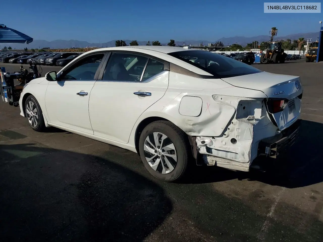 2020 NISSAN ALTIMA VIN 1N4BL4BV3LC118682 — фото 2