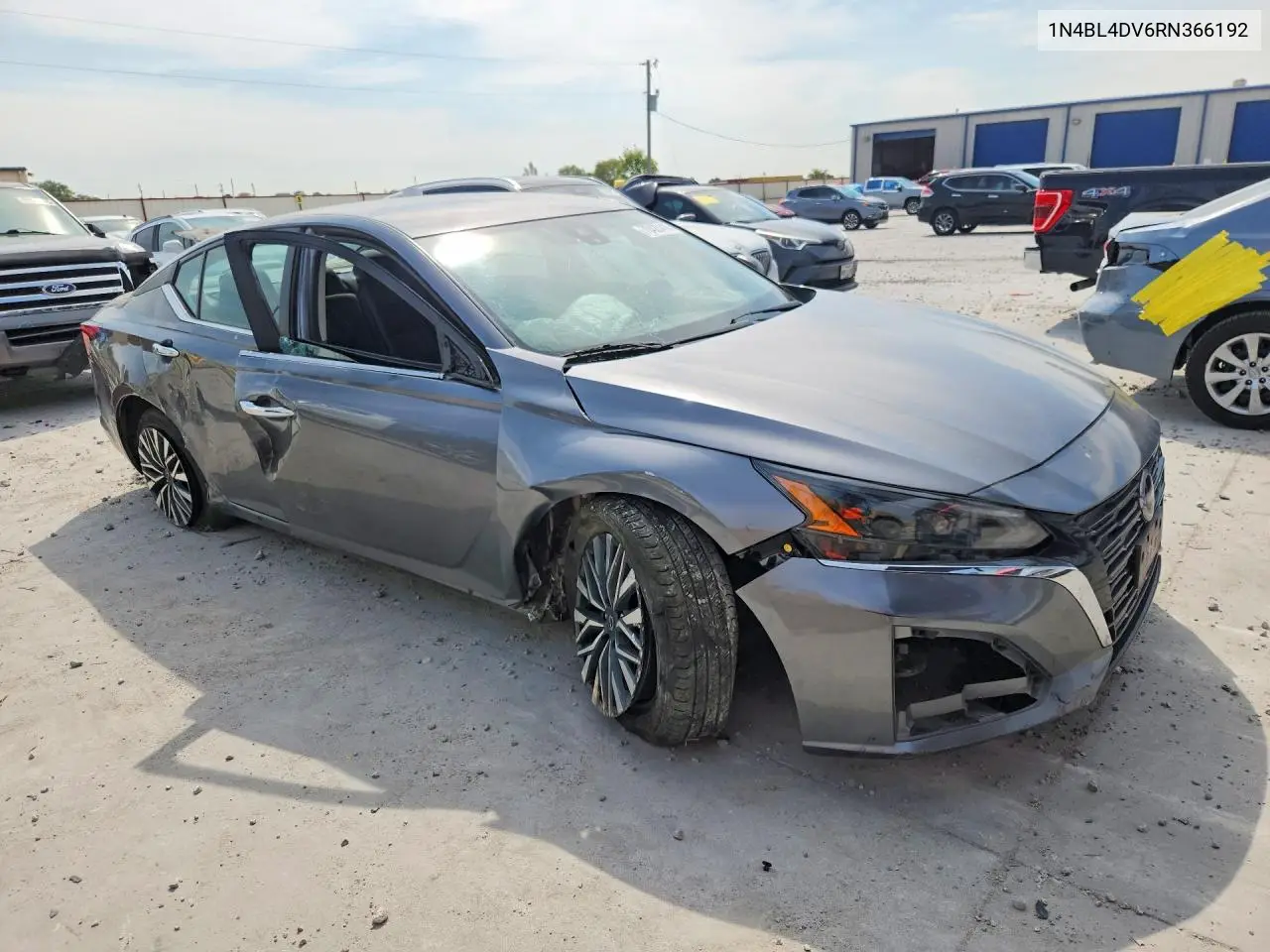 2024 NISSAN ALTIMA VIN 1N4BL4DV6RN366192 — фото 4