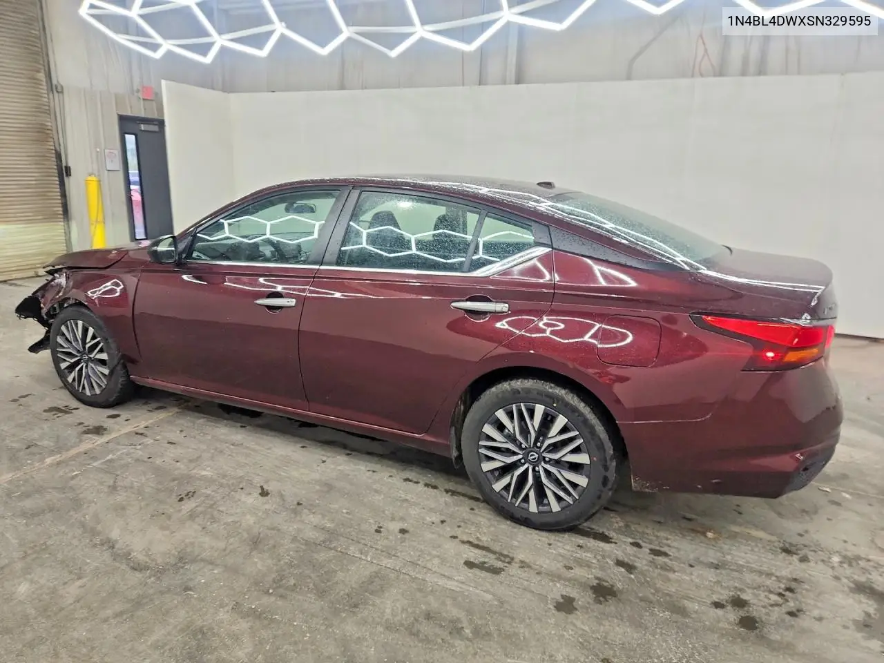2025 NISSAN ALTIMA VIN 1N4BL4DWXSN329595 — фото 2
