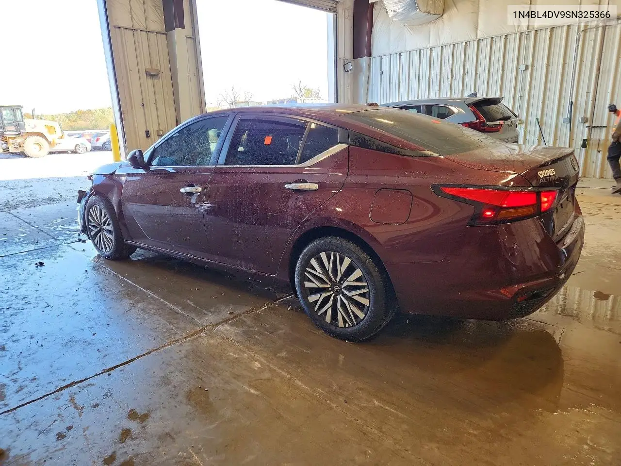 2025 NISSAN ALTIMA VIN 1N4BL4DV9SN325366 — фото 2