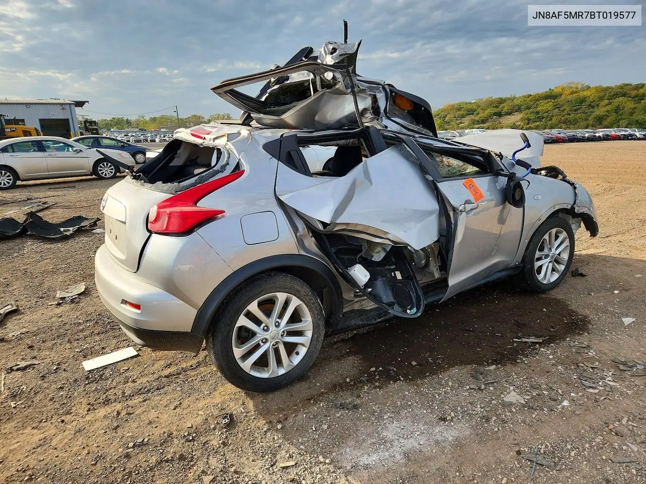 2011 NISSAN JUKE VIN JN8AF5MR7BT019577 — фото 3
