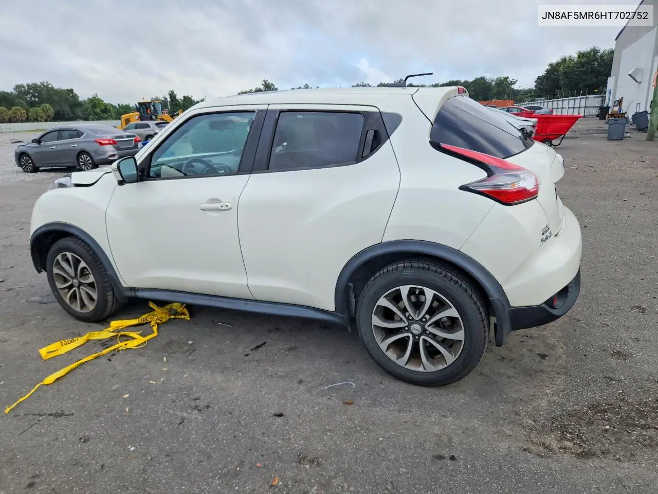 2017 NISSAN JUKE VIN JN8AF5MR6HT702752 — фото 2