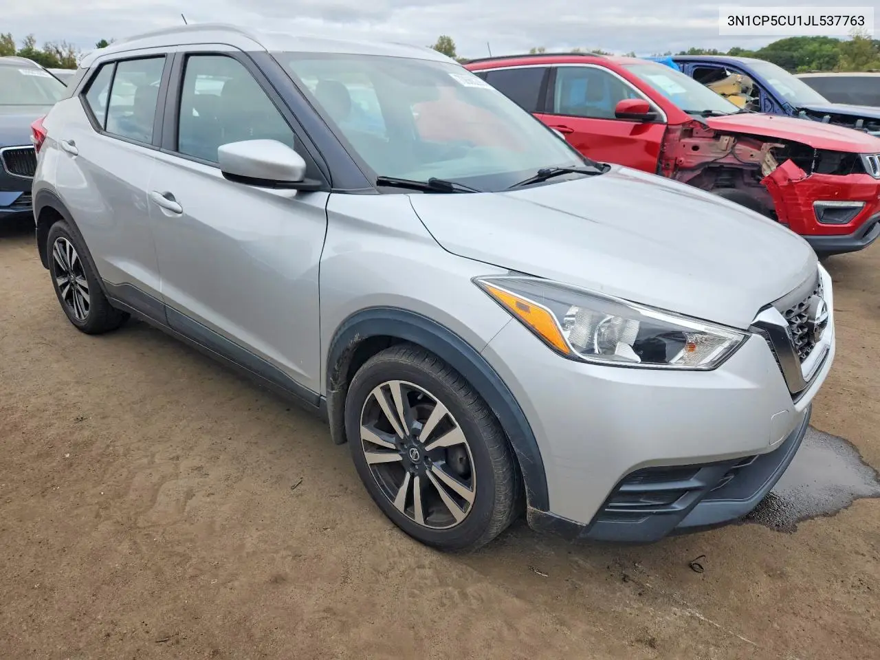 2018 NISSAN KICKS VIN 3N1CP5CU1JL537763 — фото 4