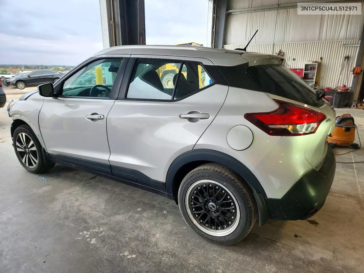 2018 NISSAN KICKS VIN 3N1CP5CU4JL512971 — фото 2