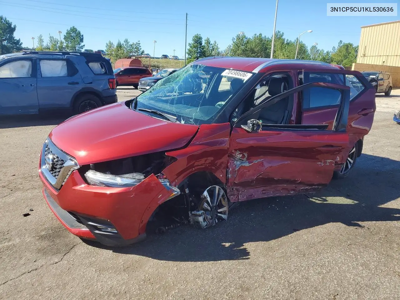 NISSAN KICKS 2019, VIN 3N1CP5CU1KL530636