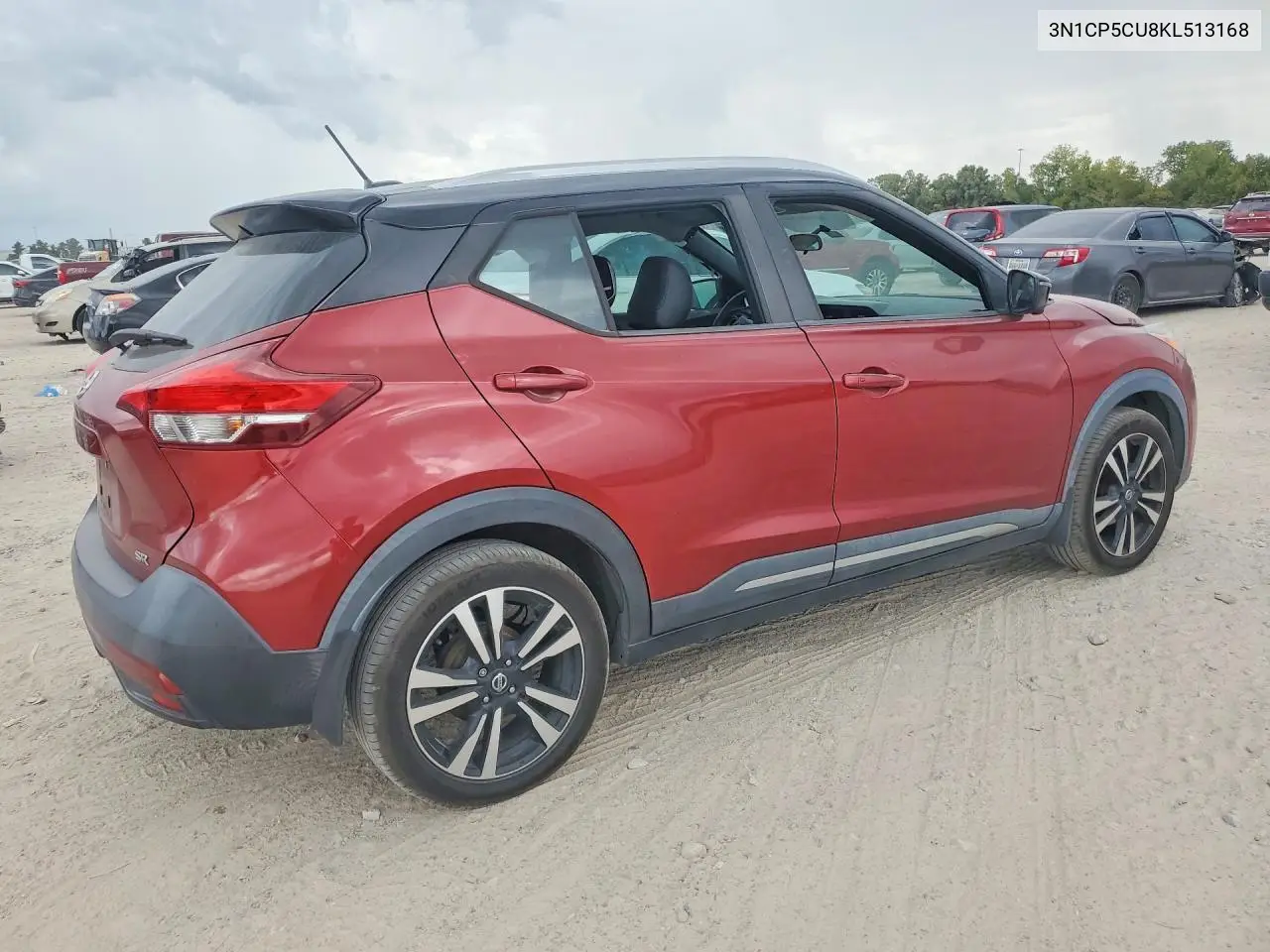 2019 NISSAN KICKS VIN 3N1CP5CU8KL513168 — фото 3