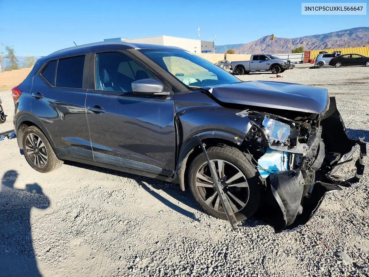 2019 NISSAN KICKS VIN 3N1CP5CUXKL566647 — фото 4