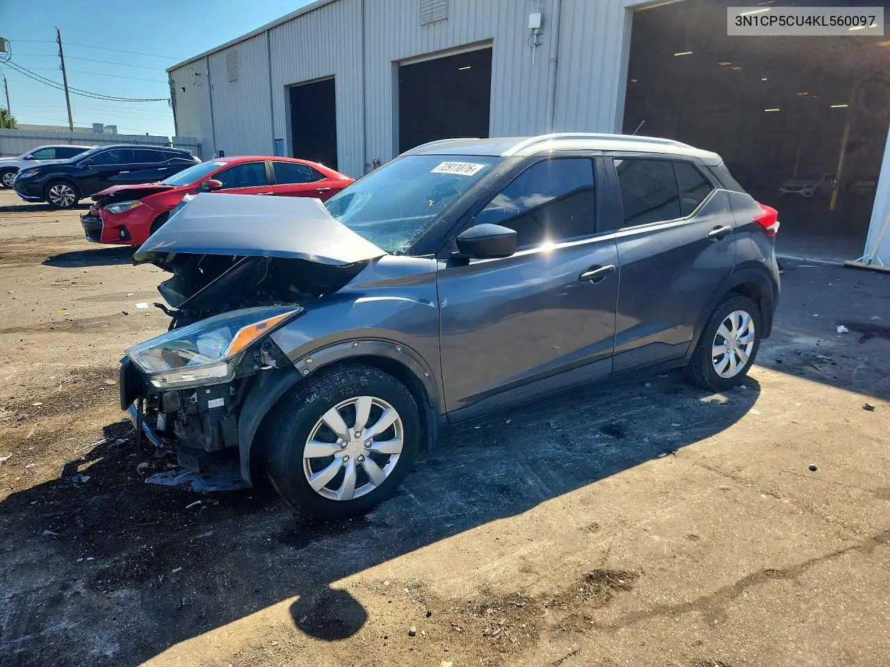 NISSAN KICKS 2019, VIN 3N1CP5CU4KL560097
