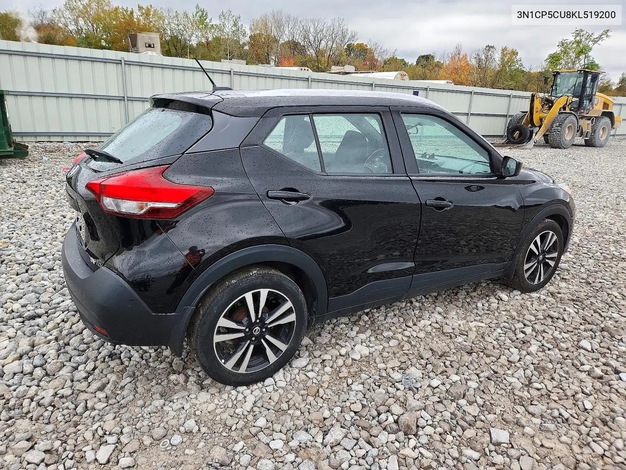 2019 NISSAN KICKS VIN 3N1CP5CU8KL519200 — фото 3