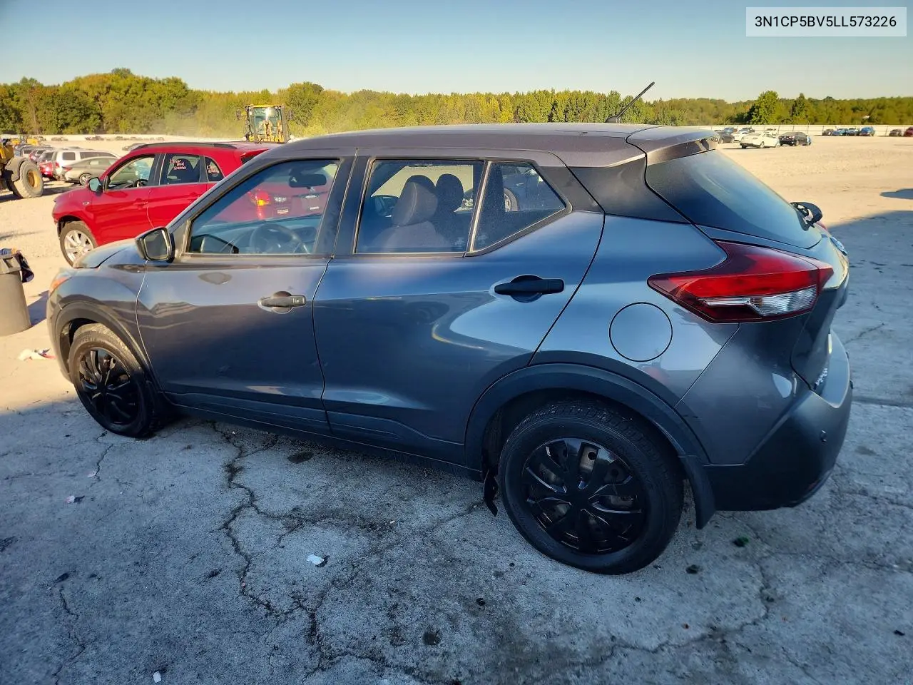 2020 NISSAN KICKS VIN 3N1CP5BV5LL573226 — фото 2