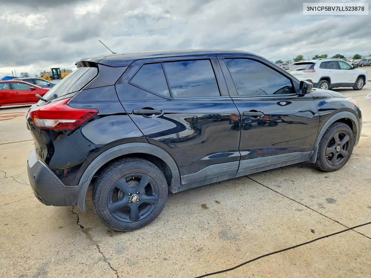 2020 NISSAN KICKS VIN 3N1CP5BV7LL523878 — фото 3