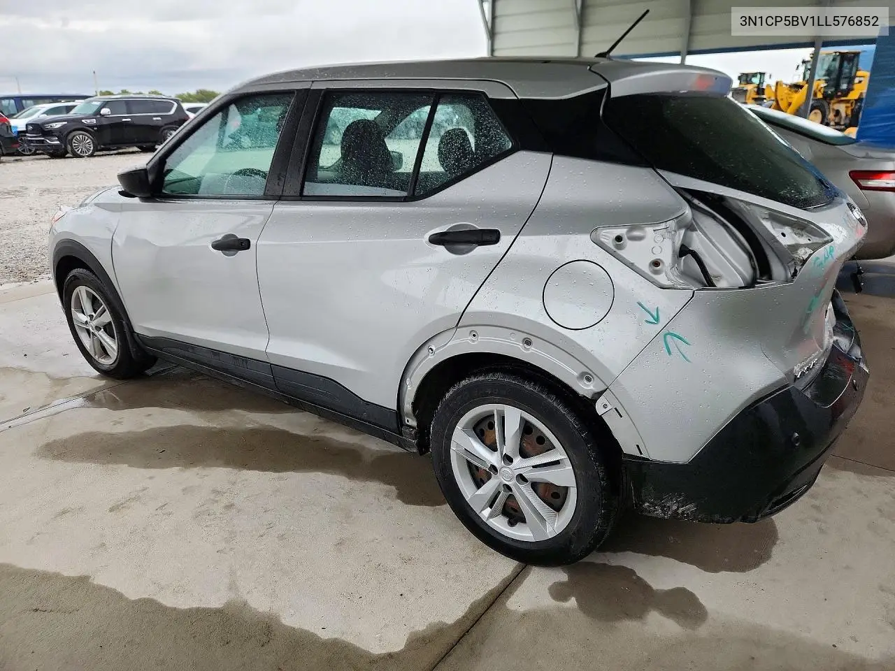 2020 NISSAN KICKS VIN 3N1CP5BV1LL576852 — фото 2