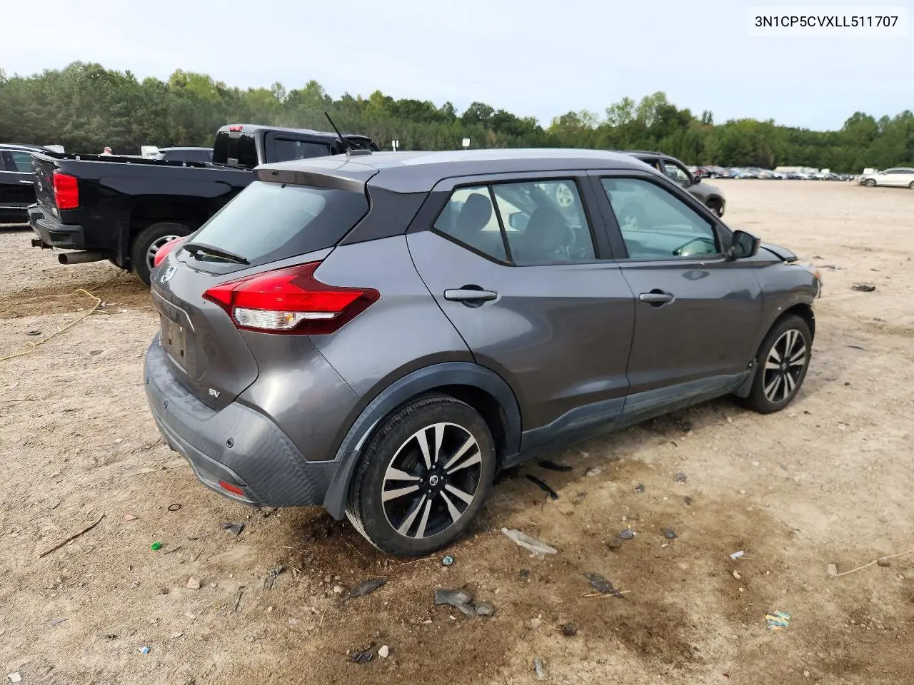 2020 NISSAN KICKS VIN 3N1CP5CVXLL511707 — фото 3