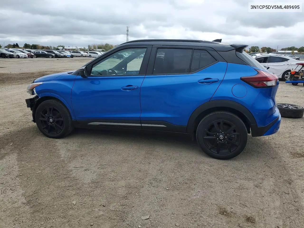 2021 NISSAN KICKS VIN 3N1CP5DV5ML489695 — фото 2