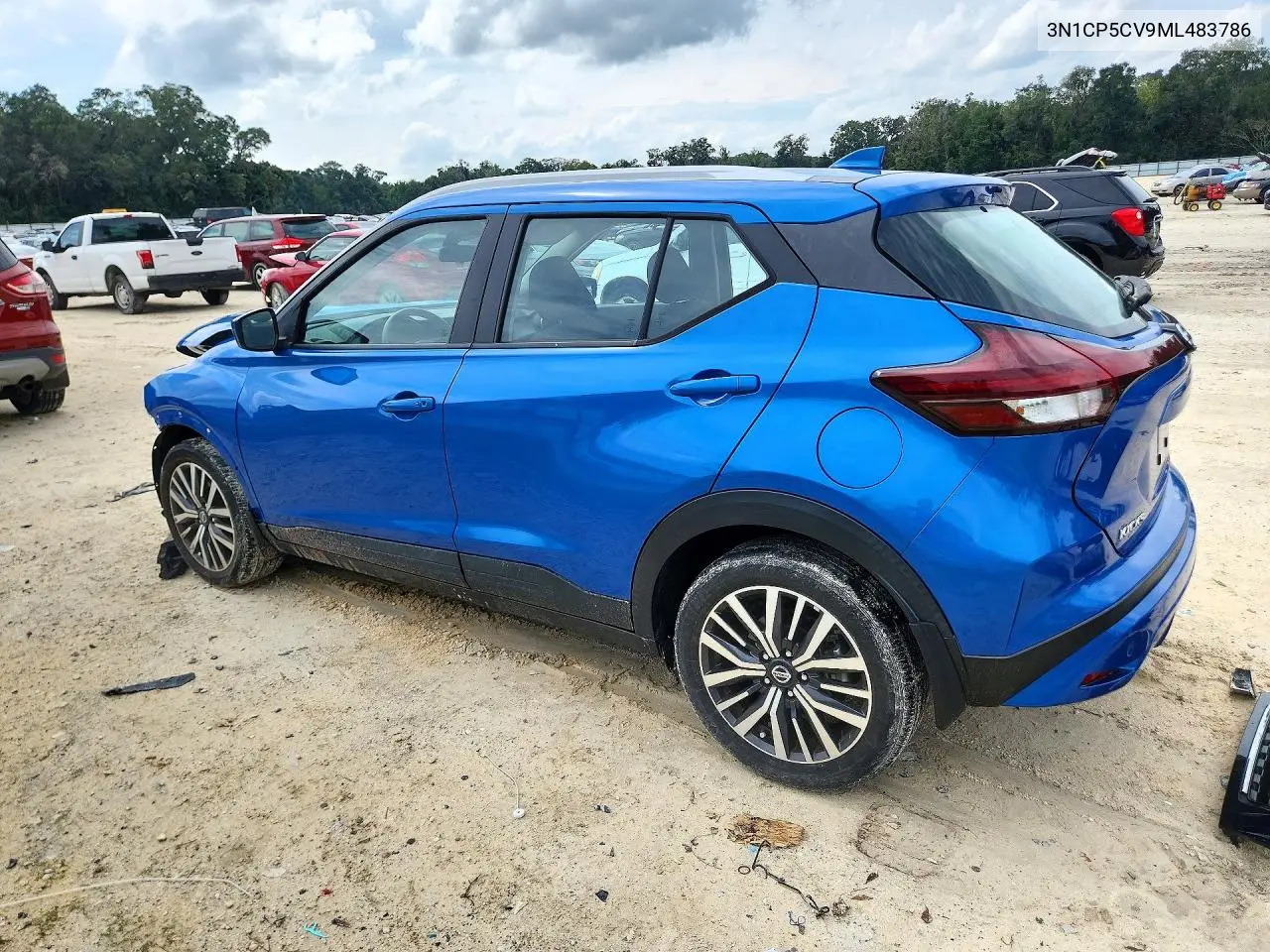2021 NISSAN KICKS VIN 3N1CP5CV9ML483786 — фото 2