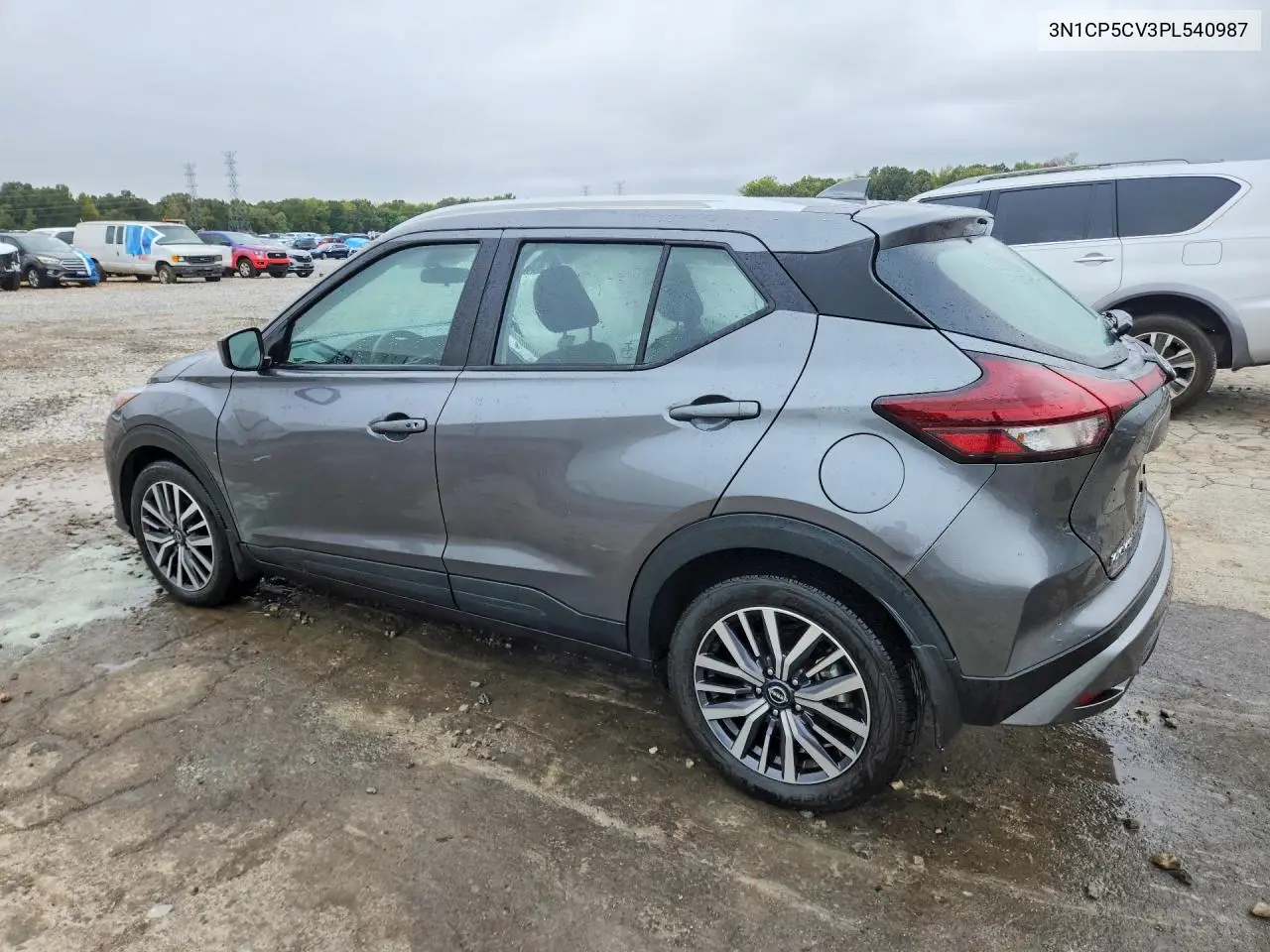 2023 NISSAN KICKS VIN 3N1CP5CV3PL540987 — фото 2