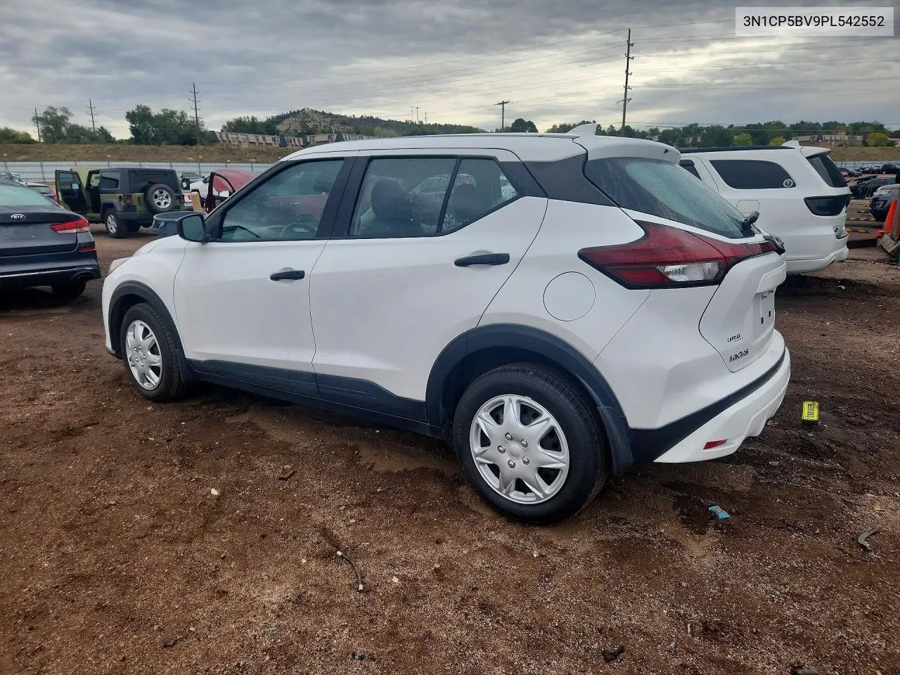 2023 NISSAN KICKS VIN 3N1CP5BV9PL542552 — фото 2